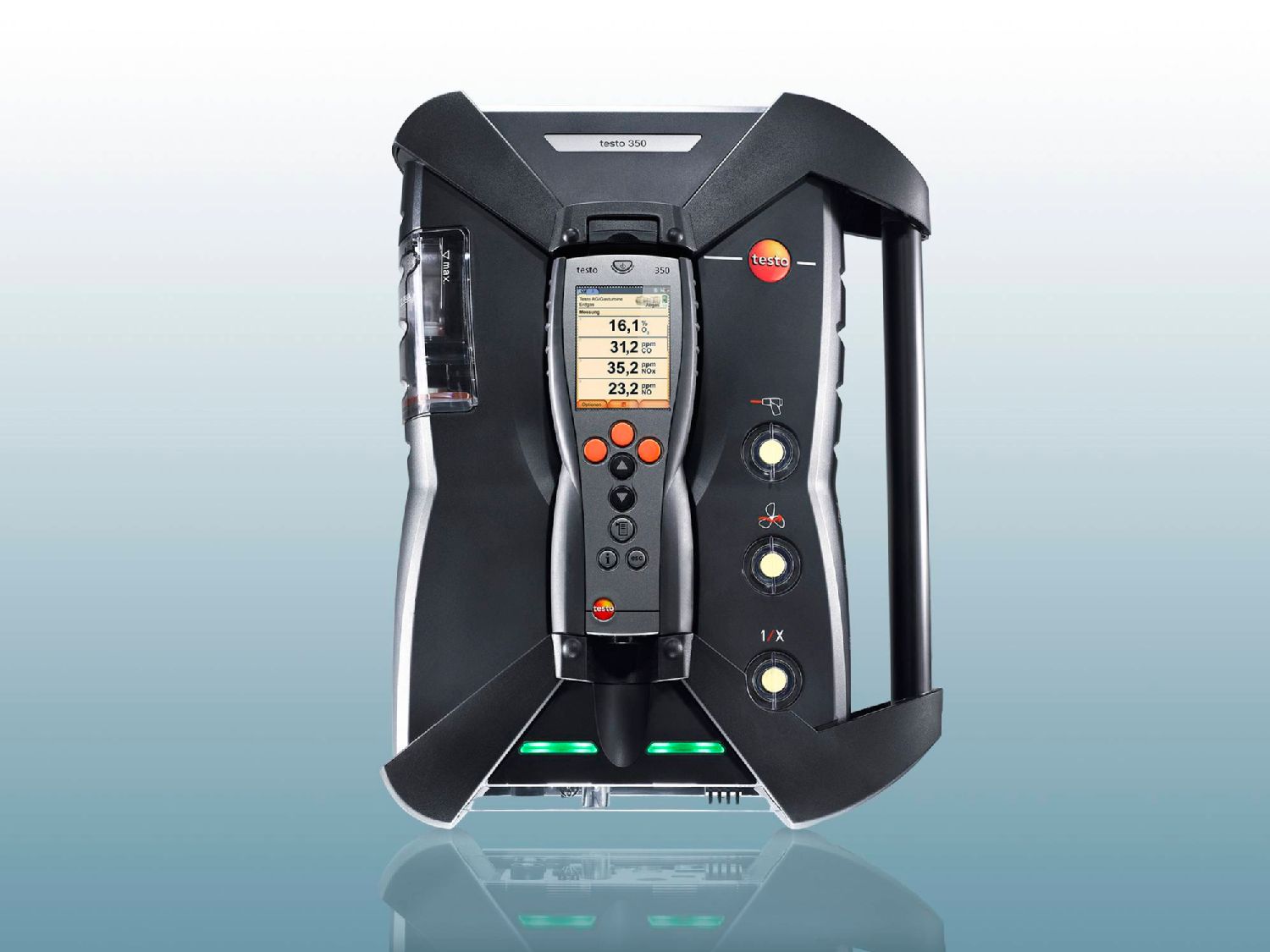 Professional, versatile measuring system for portable, industrial emission measurement